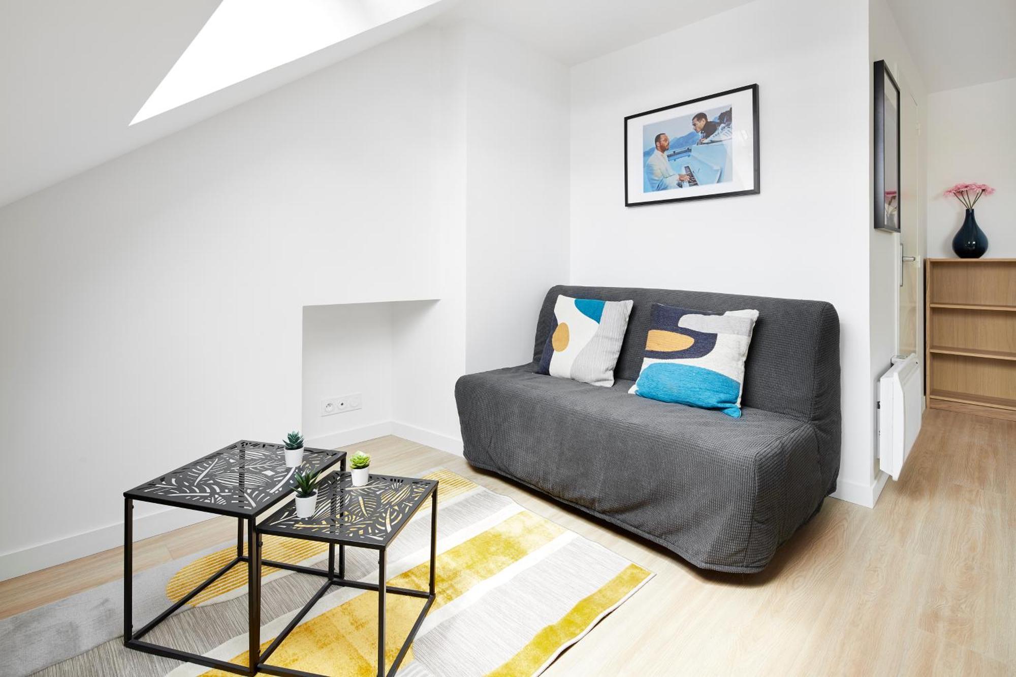 Apartamento Le Grand Bleu - Wifi Fibre/Linge/Acces Cour Vallons-de-l'Erdre Exterior foto